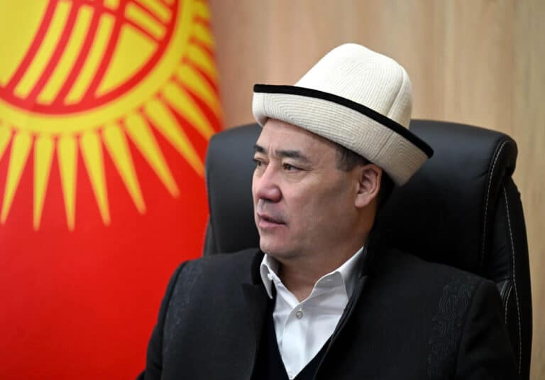 Ж/д из Китая в Узбекистан планируют запустить к 2030 году — Жапаров