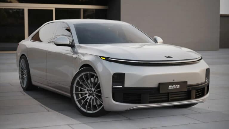 Li Auto sedanlardan nega voz kechmoqda