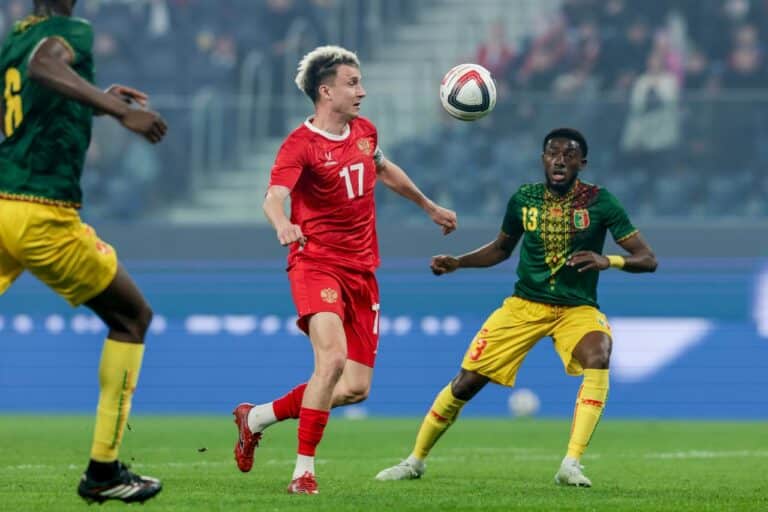 Без голов: Россия не смогла обыграть Мали