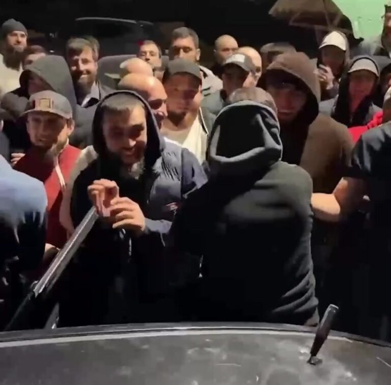 Автослесарь из Дагестана выиграл Lada Vesta за 1 тыс. рублей — видео