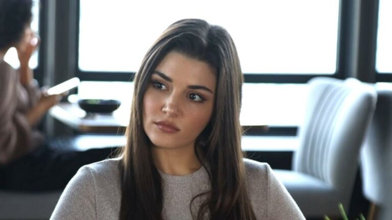 «Я никогда не употребляла» — Ханде Эрчел отпустили под подписку после теста на наркотики