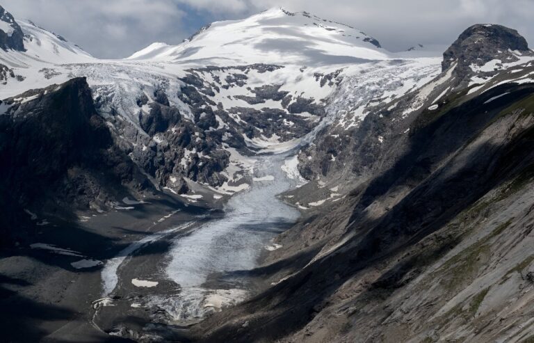 Austrian Alpine Glaciers “Disintegrating” as Climate Change Accelerates