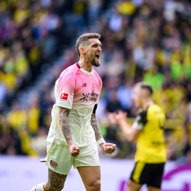 Байер увез победу из Дортмунда: точный удар Андриха решил матч