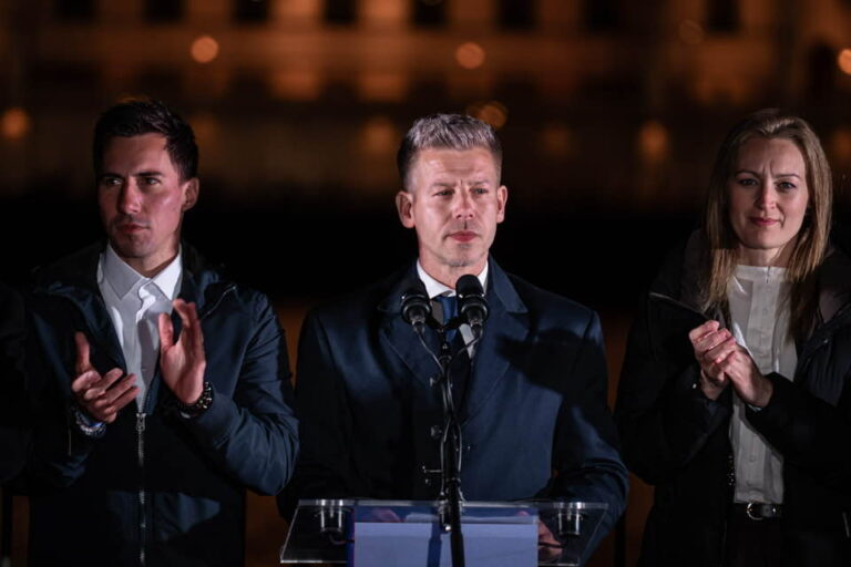 Марионетки Орбана должны уйти — Мадьяр пригрозил президенту Венгрии отставкой