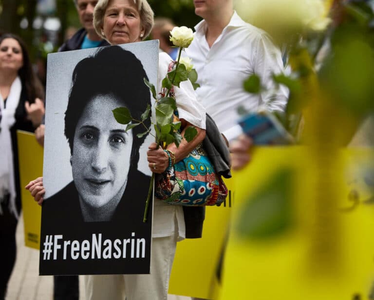 Iranian Rights Lawyer Nasrin Sotoudeh Detained Again in Tehran