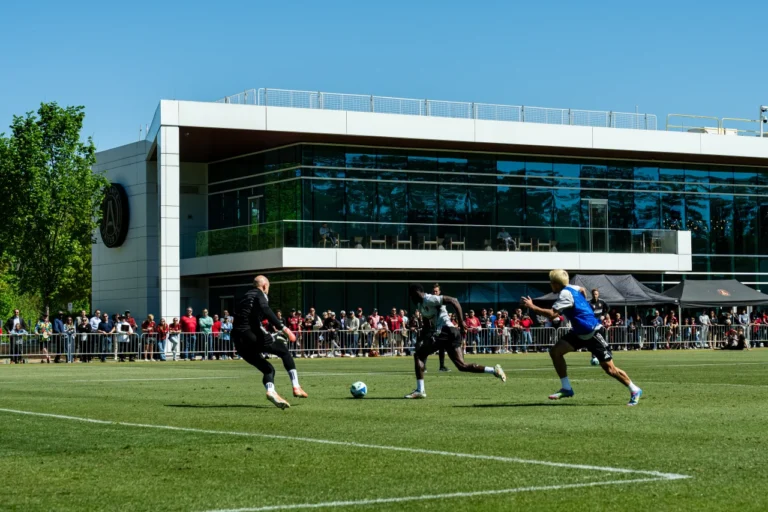 Как выглядит база сборной Узбекистана по футболу в Атланте — фото и видео