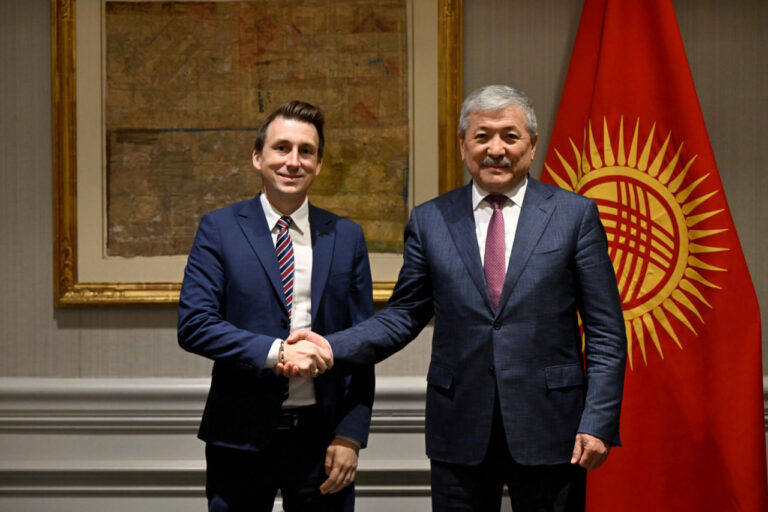 Qirg‘izistonda Starlink’ni joriy etish bo‘yicha yakuniy muhokama o‘tkazildi