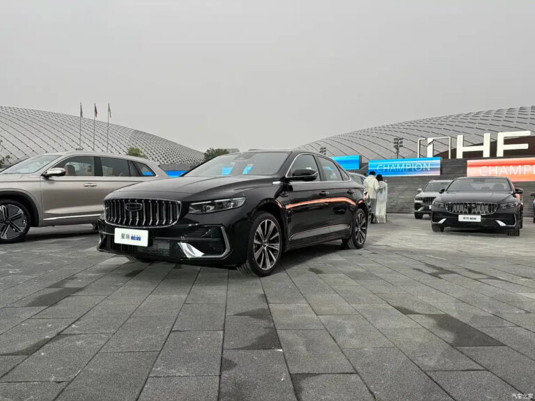 Geely Preface i-HEV avtomobilining sotuvi boshlandi