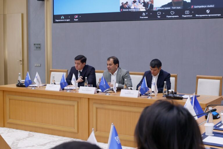 В заведениях общепита разрешат продажу алкоголя за наличные