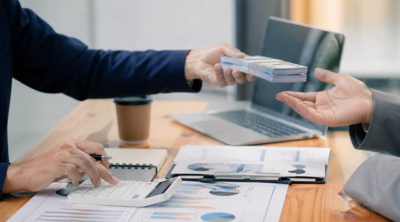 Buxgalterlarning xalqaro sertifikat imtihonlariga ketgan xarajatlar qoplab beriladi