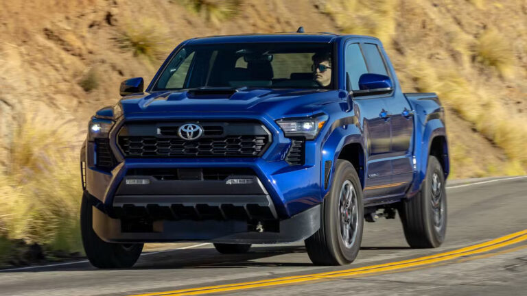 Toyota Tacoma AQShda mexanik uzatmali yagona pikap bo‘lib qolmoqda