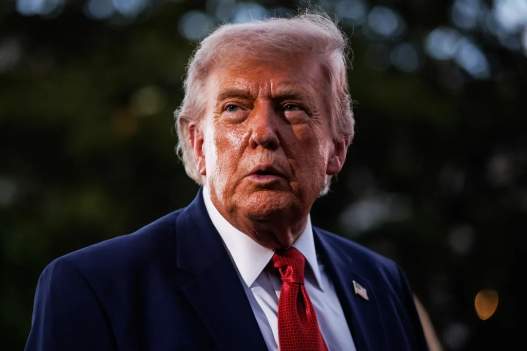 Trump Declared “Fully Fit” in Latest Medical Exam Despite Minor Ailments