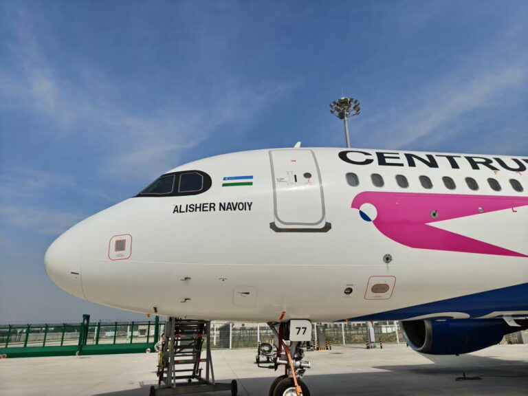Centrum Air получила новый Airbus A320  «Алишер Навои»