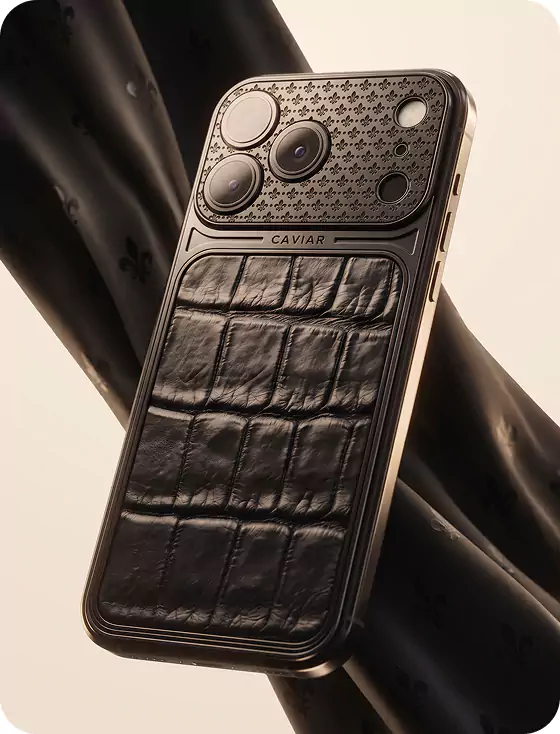 Caviar Unveils Exclusive "Royal Colours" Collection for Upcoming iPhone 18 Series