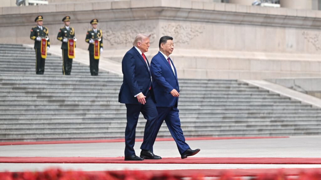 Си Цзиньпин предупредил Трампа о риске конфликта из-за Тайваня