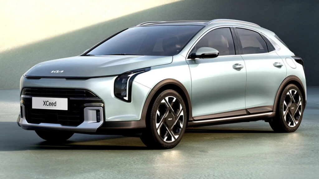 Kia yangilangan XCeed kross-xetchbekini taqdim etdi: nimalar o‘zgardi / Foto: Kia