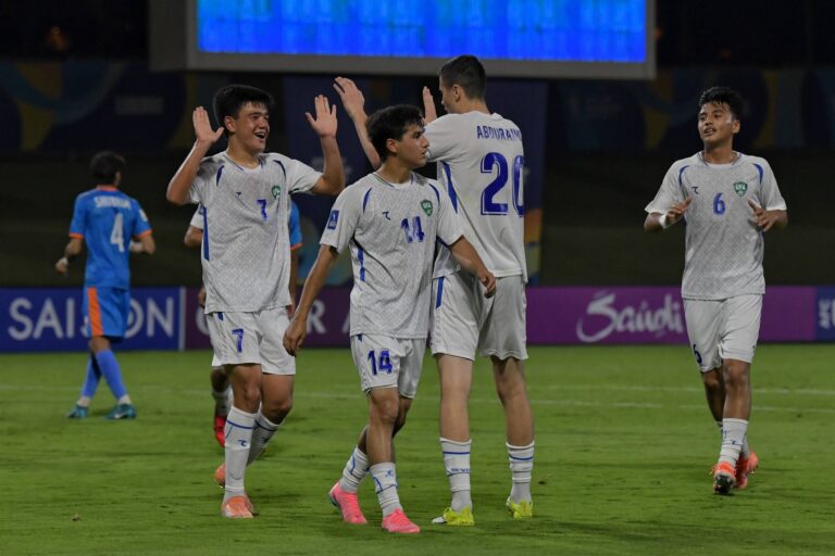Узбекистан U17 разгромил Индию на старте Кубка Азии и оформил путевку на ЧМ