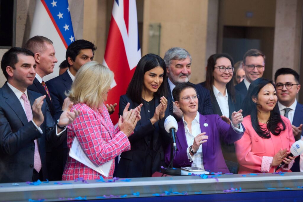 Uzbekistan Completes Historic Dual IPO in London and Tashkent