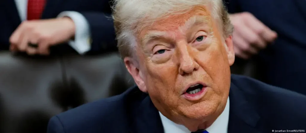 Мелони резко ответила Трампу на слова о «мольбах» о совместном фото