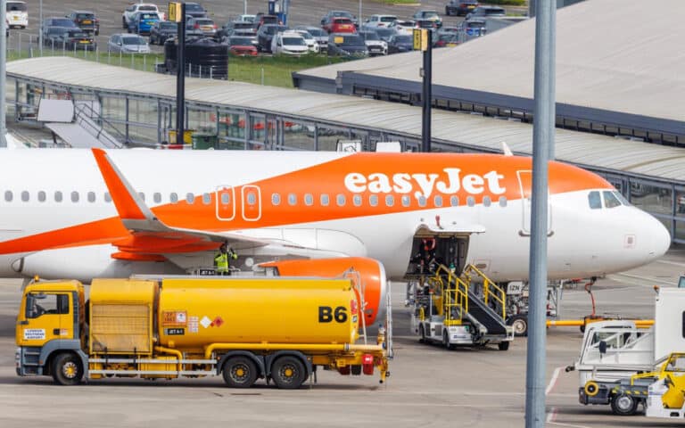 EasyJet Rejects £4.7Bn Hostile Takeover Bid from U.S. Investor