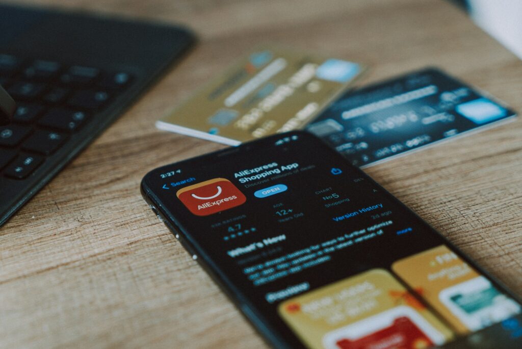 Заказы на AliExpress зависли: узбекские пользователи не могут оплатить покупки