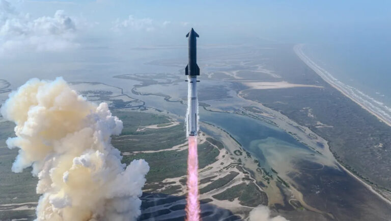 SpaceX IPO’da aksiyalarini 135 dollardan joylashtirmoqchi