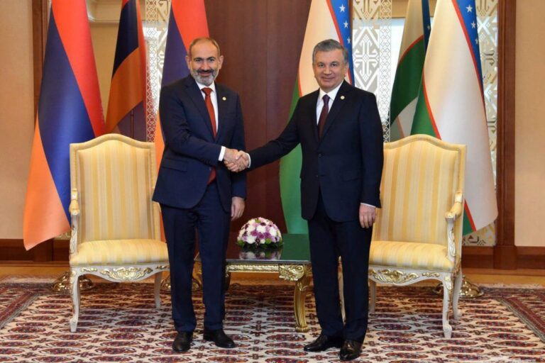 Shavkat Mirziyoyev Armaniston bosh vazirini tabrikladi