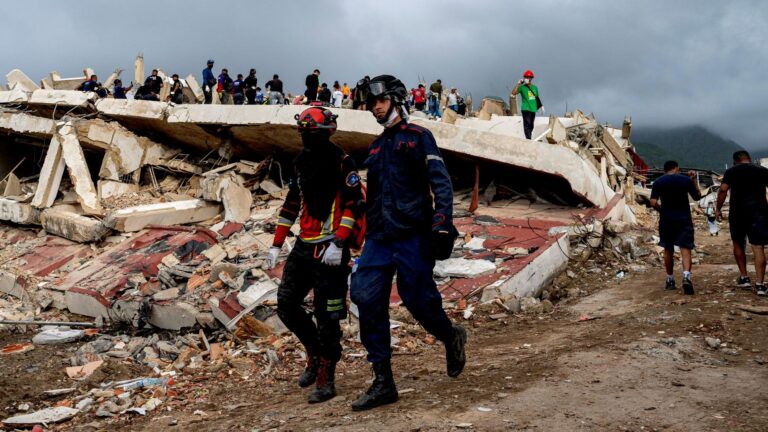 Death Toll From Devastating Venezuela Twin Earthquakes Surpasses 5,000