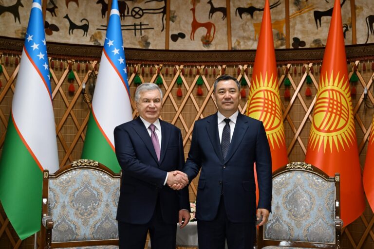 Uzbekistan and Kyrgyzstan target $2 bn in trade as presidents hold talks