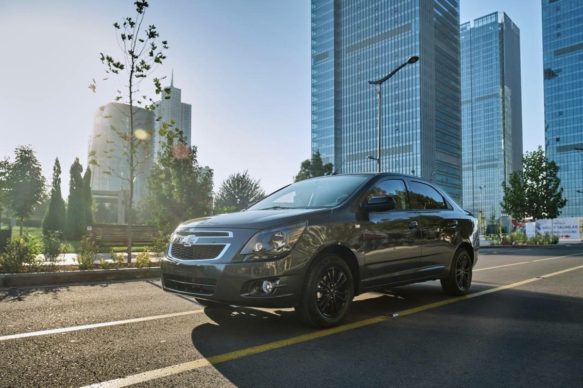 средняя цена автомобилей UzAuto Motors