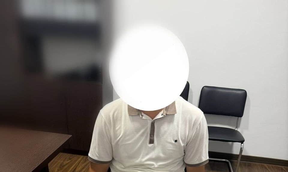 Qashqadaryoda 800 dollar olgan mehnat inspektori fosh etildi