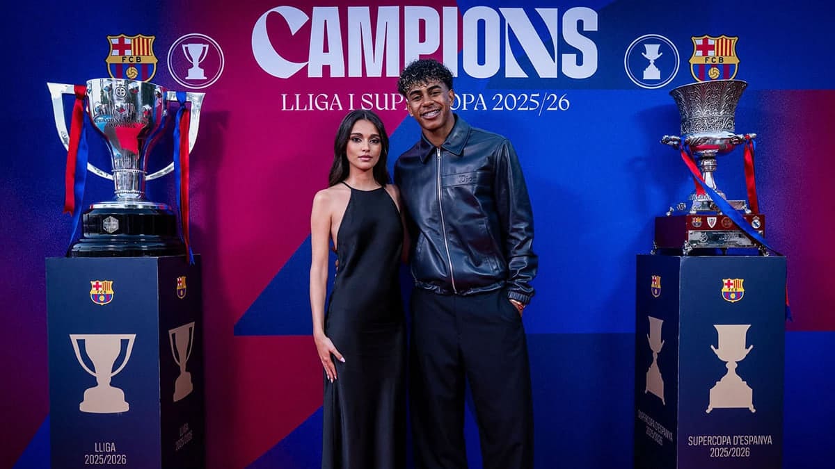 Yamalning sevgilisi final uchun futbolchidan noodatiy iltimos qildi