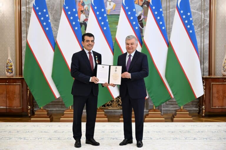 Prezident ICESCO bosh direktorini «Do‘stlik» ordeni bilan mukofotladi