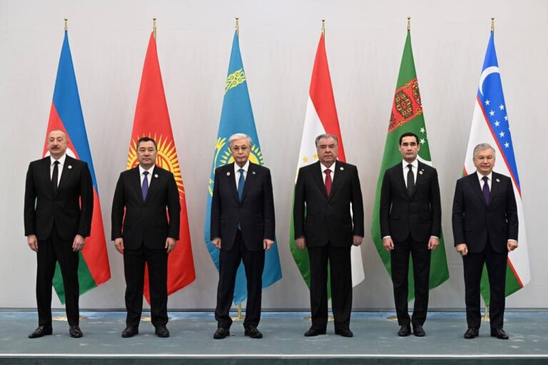 Markaziy Osiyo davlatlari yetakchilari Mirziyoyevni qutladi