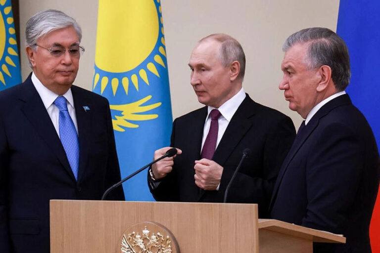 Putin O‘zbekiston va Qozog‘iston bilan harbiy kelishuvlarni yangilamoqchi