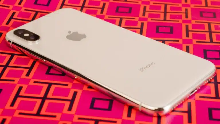 Apple adds iPhone X and 2018 MacBook Pro to its obsolete list