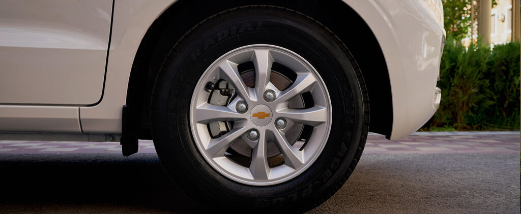 Chevrolet Damas Move колесо
