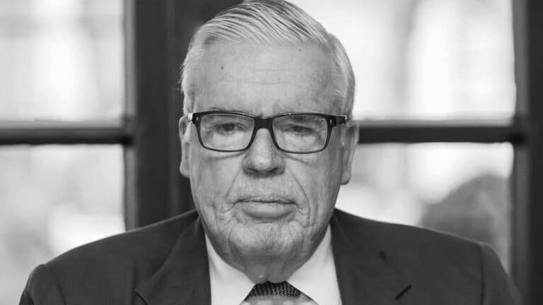 Умер миллиардер Клаус-Михаэль Кюне: его состояние оценивали в $44,6 млрд