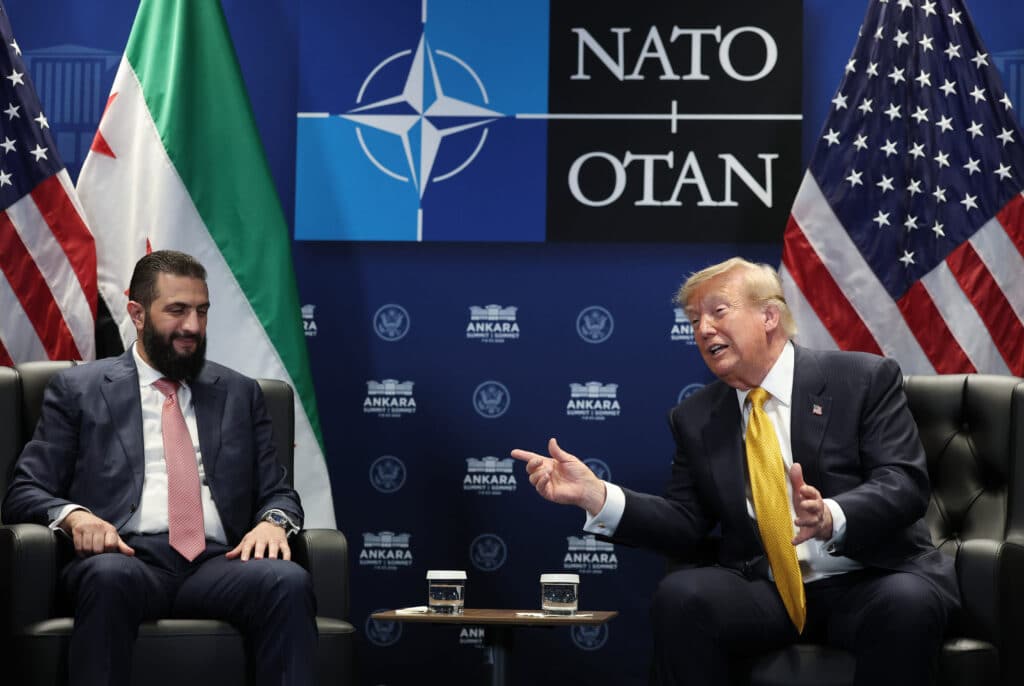 AQSh Suriyani terrorizmni qo‘llab-quvvatlovchilar ro‘yxatidan chiqardi