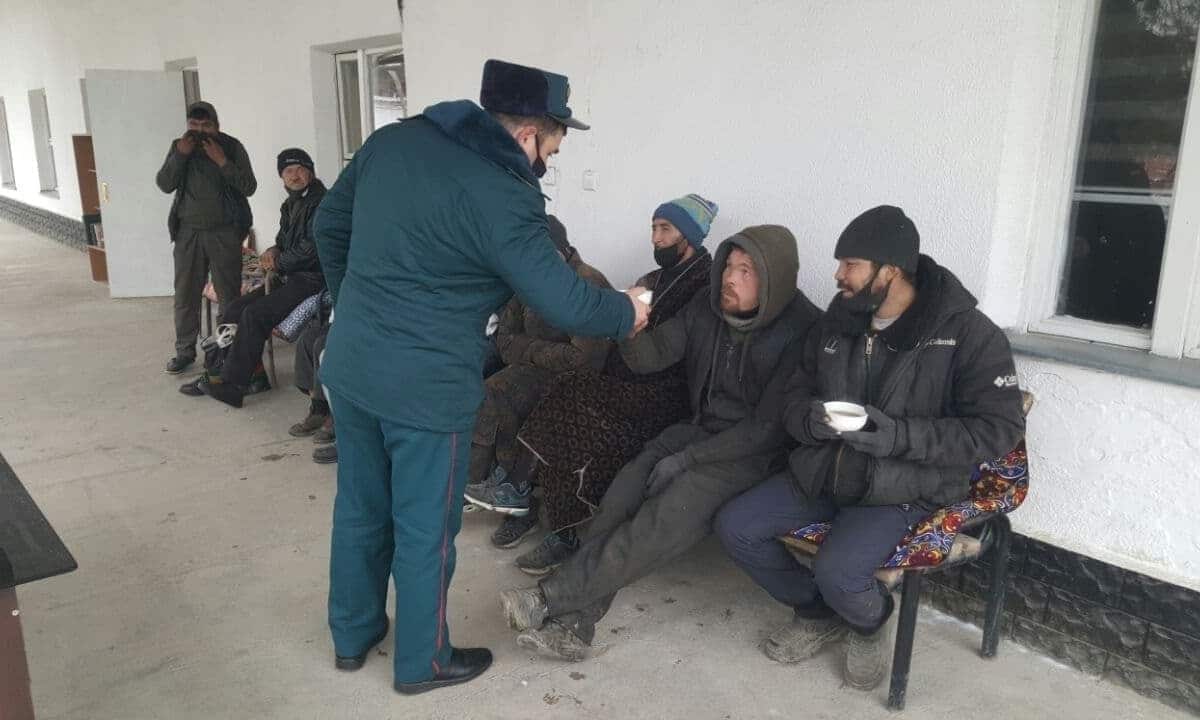 Помощь бездомным в Узбекистане: новые правила размещения