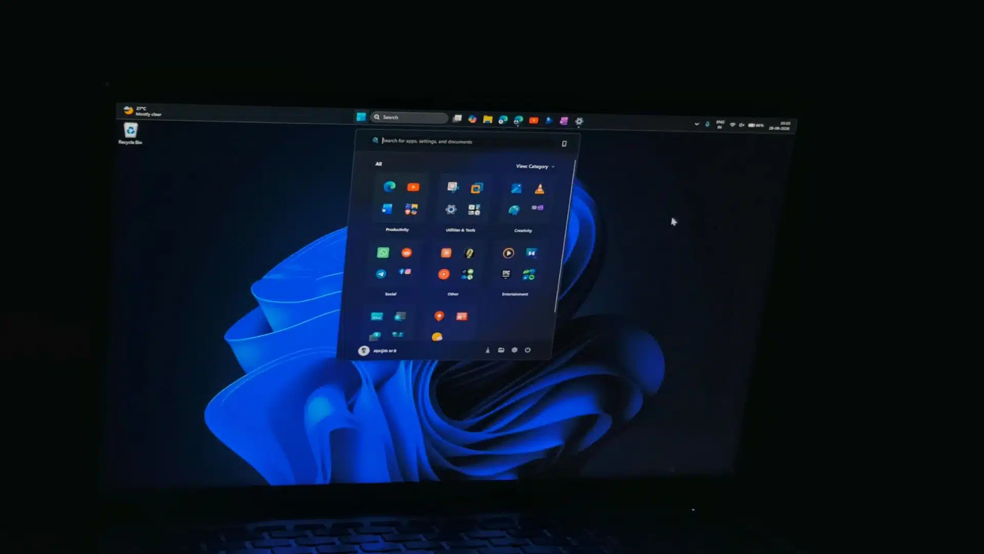 Windows 11 preview update adds Start menu and taskbar controls