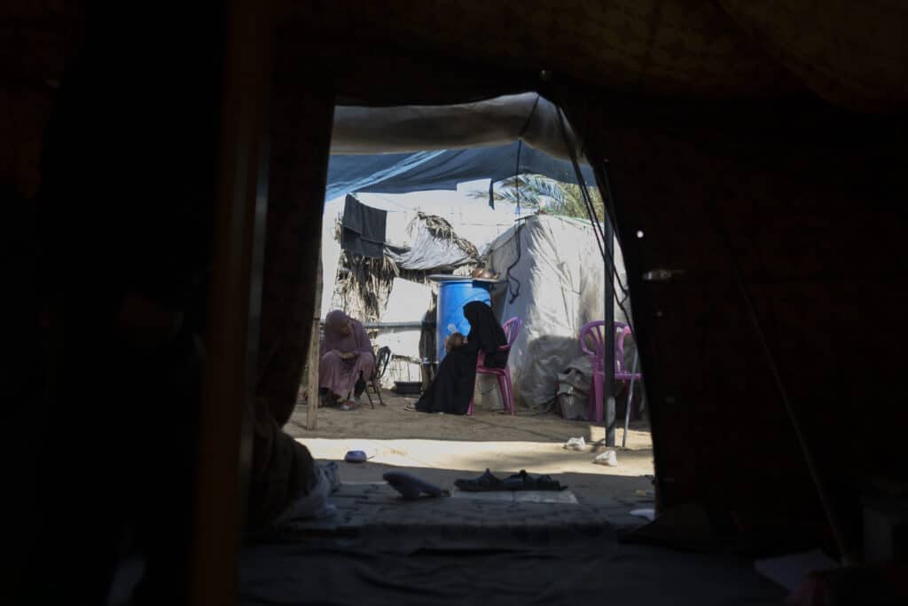 Palestinians crowded into 30% of Gaza as new shelter aid covers just 35,000 families
