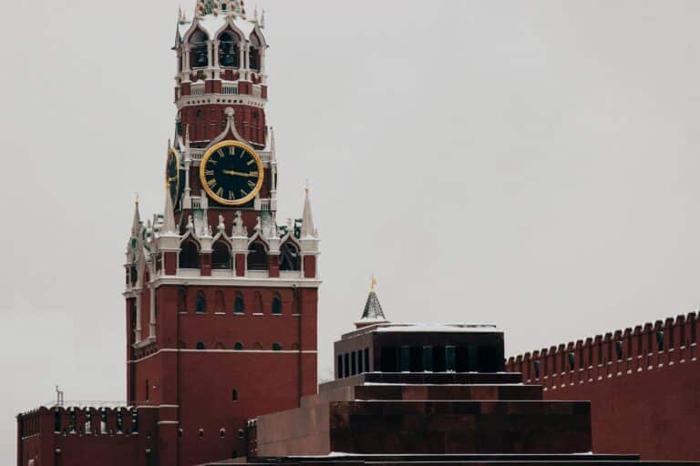 Russia makes its choice on WTO, IMF and World Bank membership 