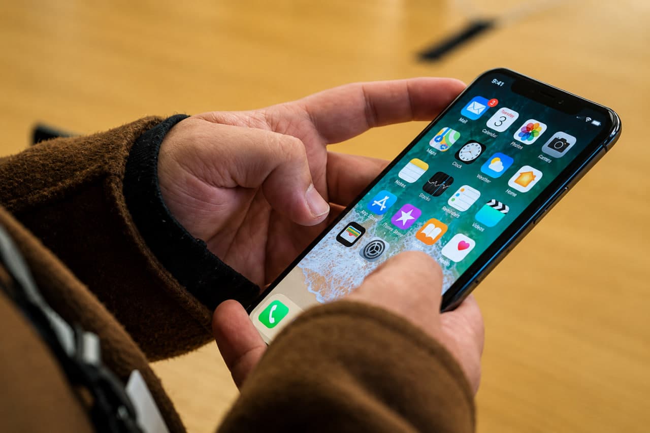 Apple iPhone X modelini eski qurilmalar ro‘yxatiga kiritdi