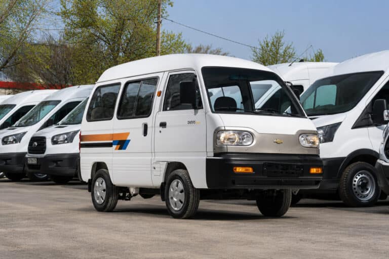 Chevrolet Damas avtomobilining narxi pasaydi