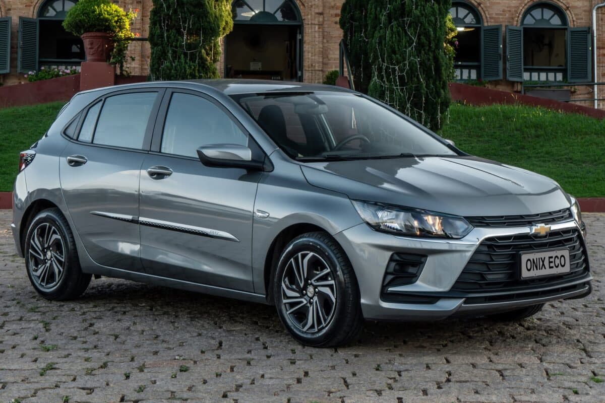 Chevrolet Onix va Spin eng yaxshi xarid deb topildi
