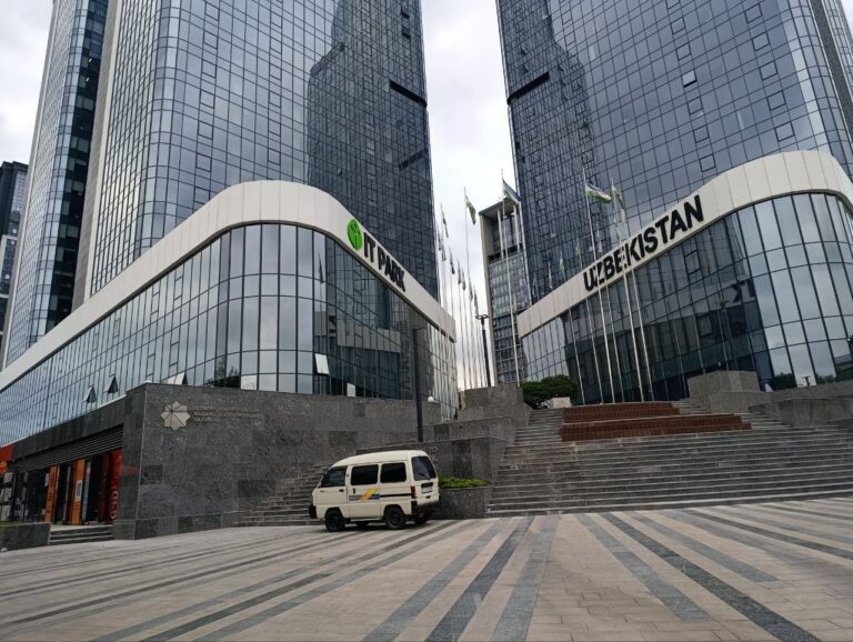 Enterprise Uzbekistan to‘g‘risidagi Konstitutsiyaviy qonun imzolandi