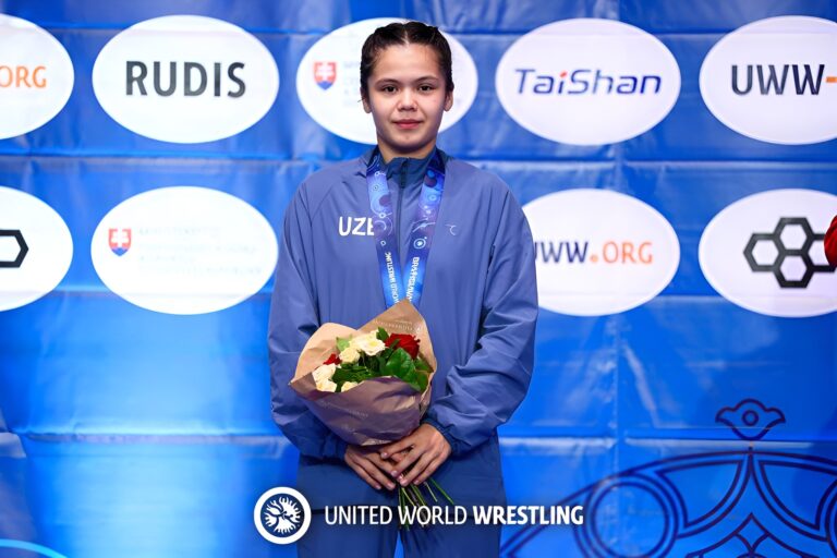 Мухайе Нарзиллоева завоевала серебро чемпионата мира U20 по борьбе