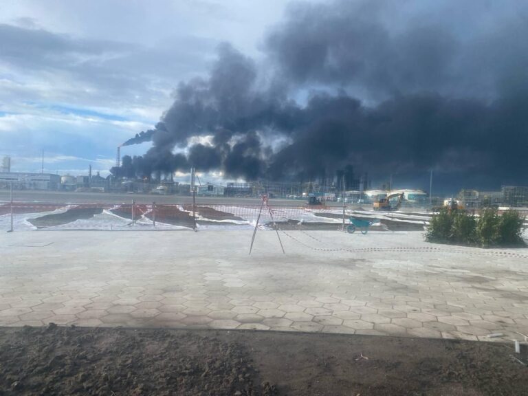 Six Chinese workers die as blaze engulfs Amur gas plant in Russia