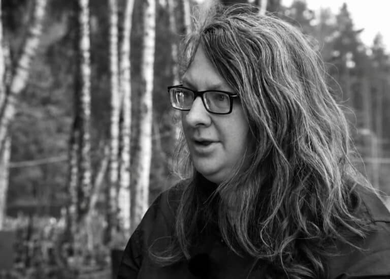 Участница 23-го сезона «Битвы экстрасенсов» Елена Ивашина умерла от инсульта в 43 года